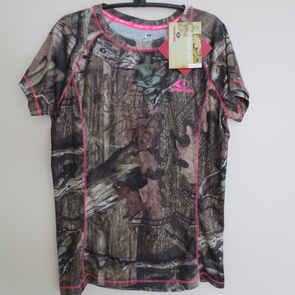 Small MOSSY OAK Camo T-Shirt Dri-More Tech Wicking
